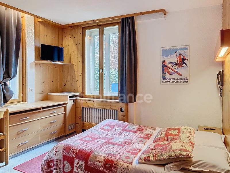 Fonds de commerce - 416 m²