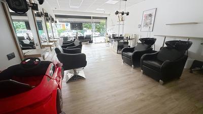 Local commercial - 54 m² - 2 pièces