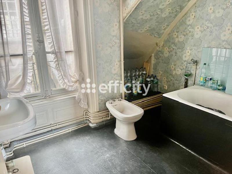 Appartement - 159 m² - 5 pièces