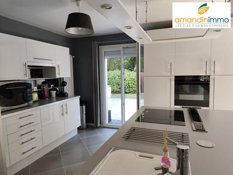 Maison - 125 m² - 7 pièces