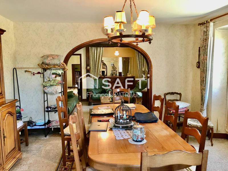 Maison - 140 m² - 6 pièces