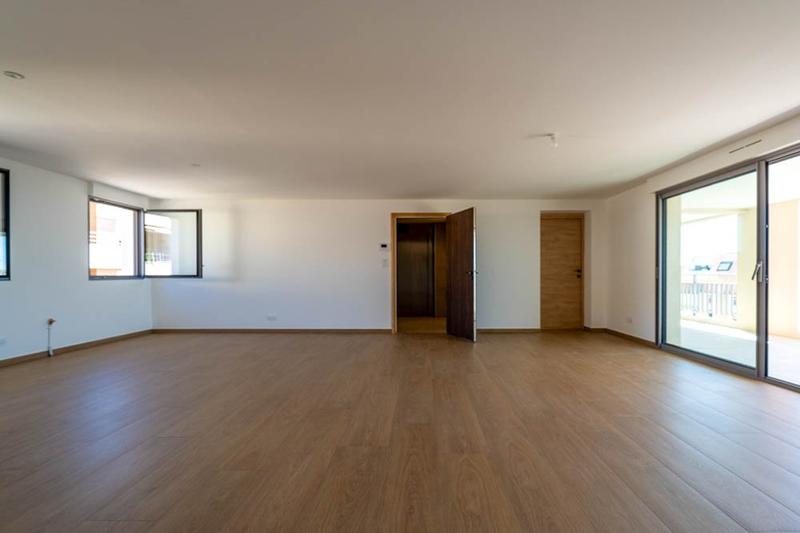 Appartement - 115 m² - 4 pièces