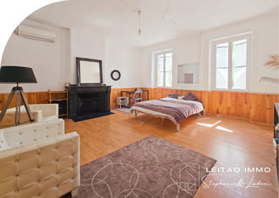 Maison - 176 m² - 5 pièces