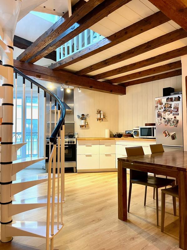 Appartement - 65 m² - 3 pièces