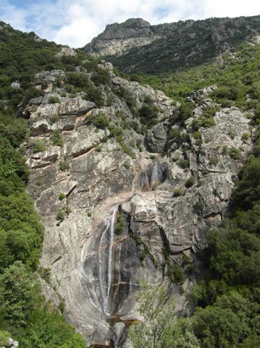 Gîtes du Château de Colombières sur Orb