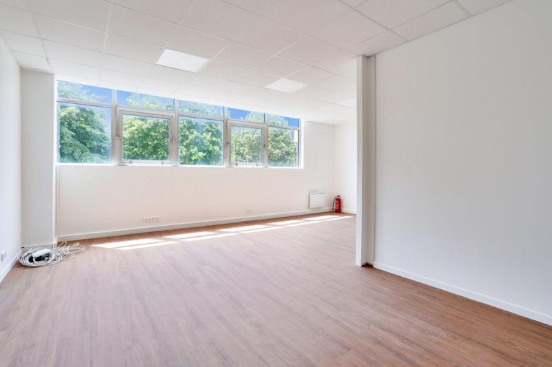 Entrepôt - 336 m²