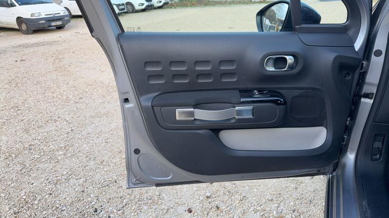 Citroën C3 1.2 PureTech 110 Eat6 Shine Pack