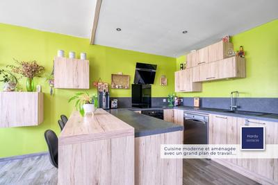 Maison - 114 m² - 5 pièces