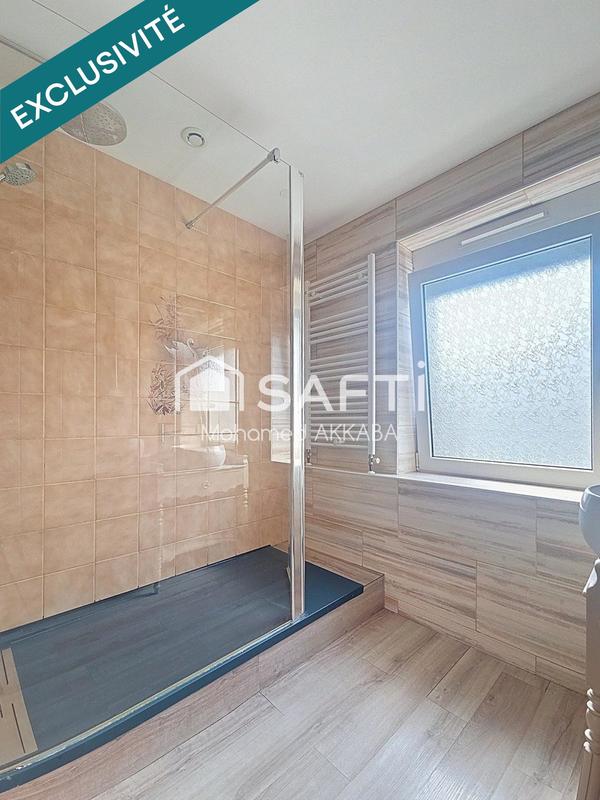 Maison - 212 m² - 6 pièces