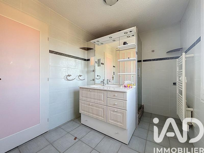 Maison - 107 m² - 4 pièces