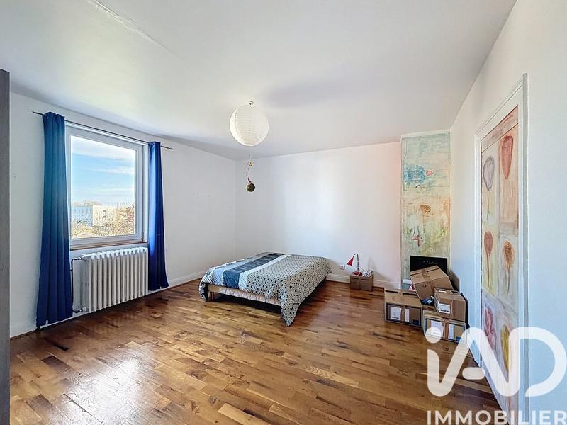 Maison - 283 m² - 8 pièces