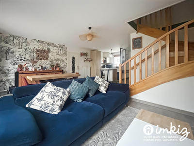 Maison - 97 m² - 6 pièces