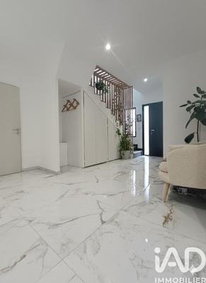 Maison - 151 m² - 6 pièces