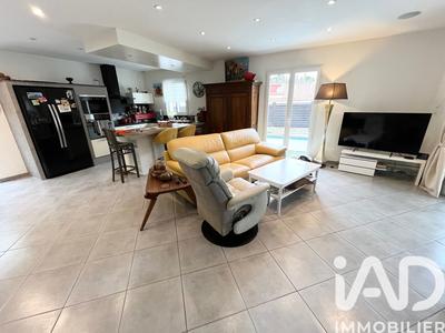 Maison - 127 m² - 4 pièces