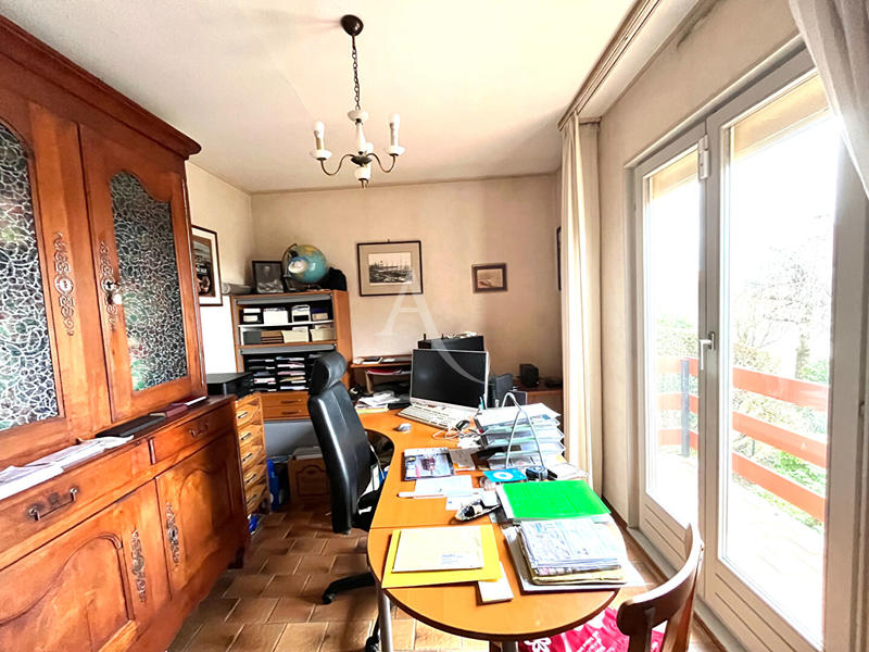 Maison - 135 m² - 8 pièces