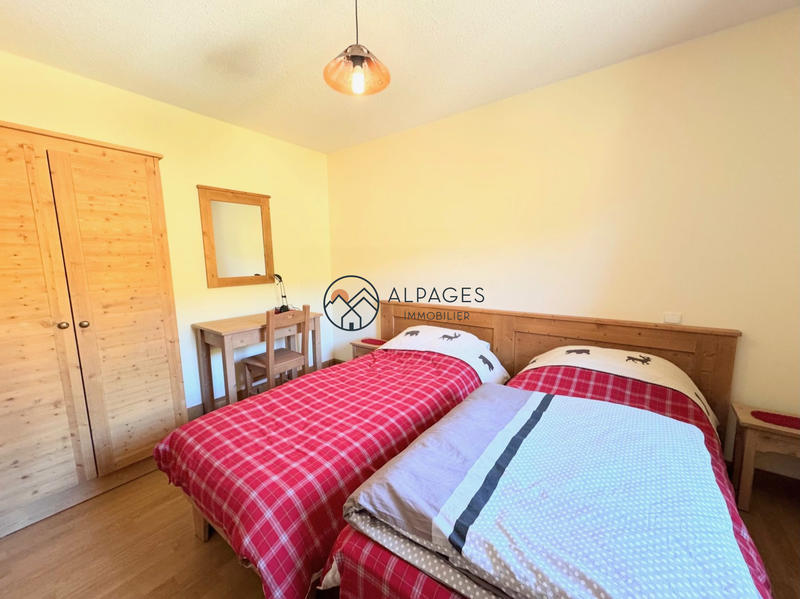 Duplex - 93 m² - 4 pièces