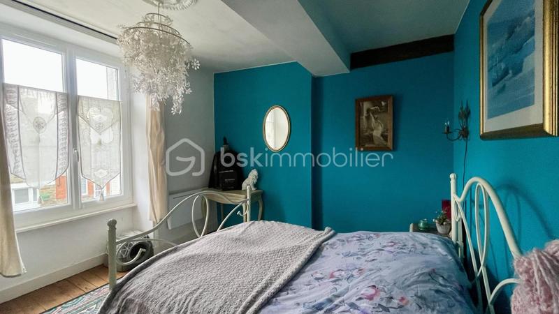 Maison de village - 140 m² - 7 pièces