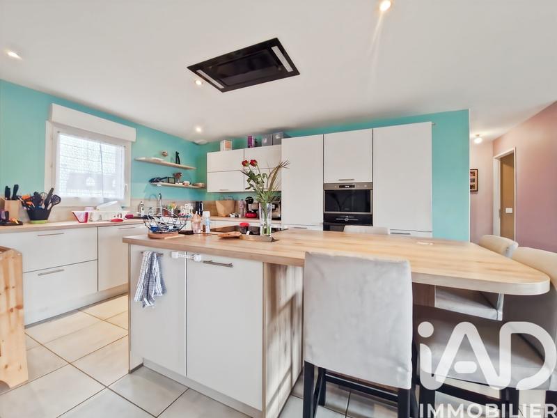 Maison - 90 m² - 3 pièces