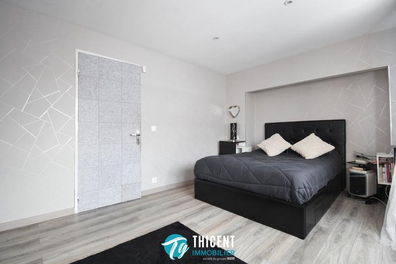 Maison - 158 m² - 7 pièces