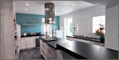 Maison - 198 m² - 7 pièces