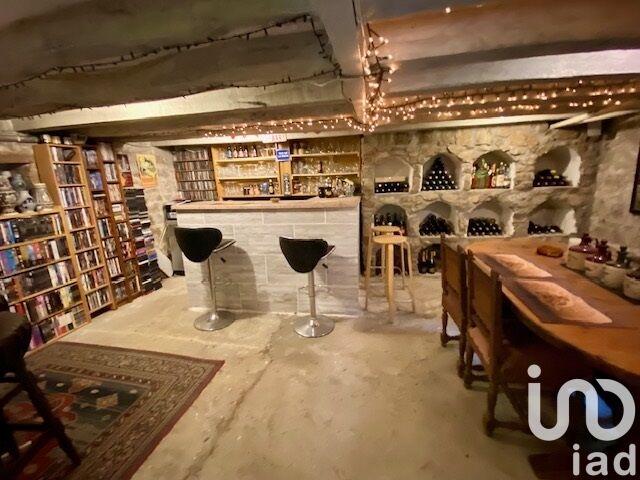 Maison de campagne - 210 m² - 10 pièces