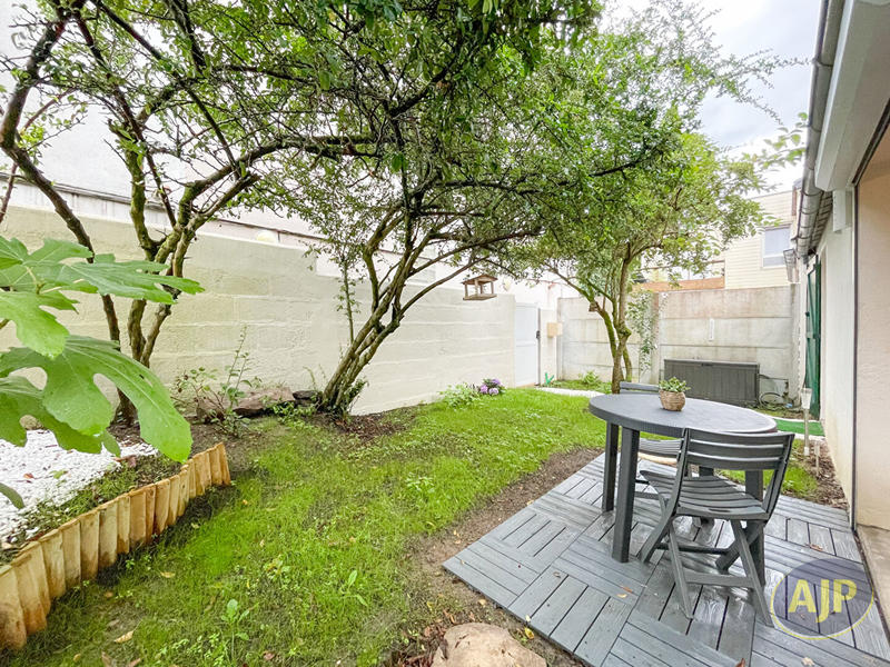 Maison - 25 m² - 1 pièce