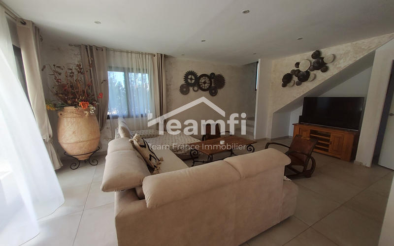 Maison contemporaine - 176 m² - 7 pièces