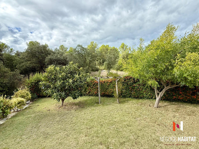 Maison - 220 m² - 8 pièces