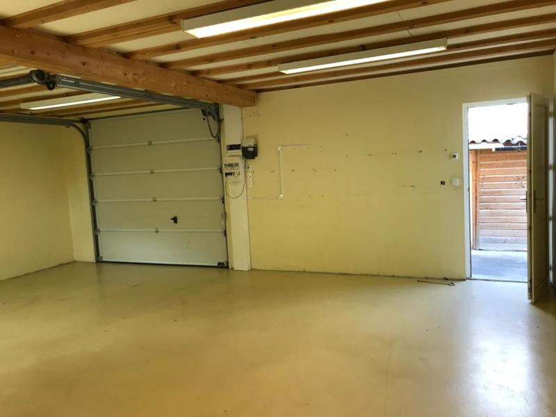 Maison - 99 m² - 2 pièces