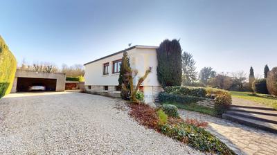 Maison - 180 m² - 8 pièces