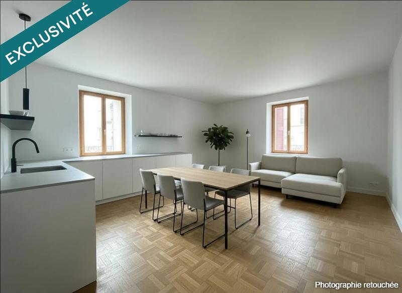 Local commercial - 222 m² - 7 pièces