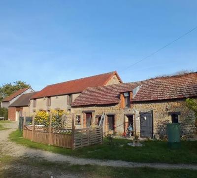 Maison - 233 m² - 8 pièces