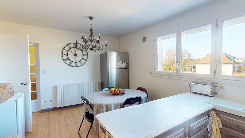 Maison traditionnelle - 195 m² - 7 pièces