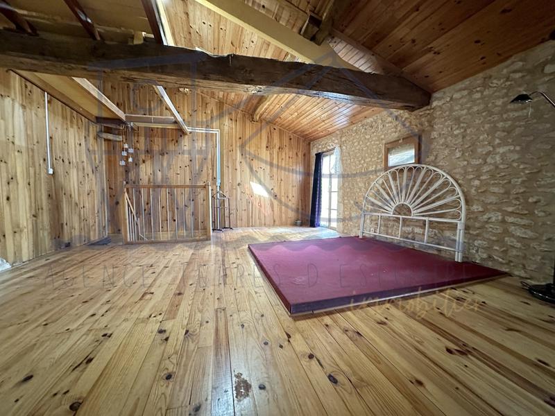 Maison ancienne - 162 m² - 4 pièces