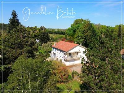 Maison - 157 m² - 7 pièces