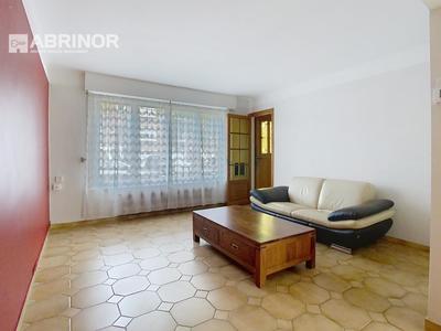 Maison - 92 m² - 3 pièces