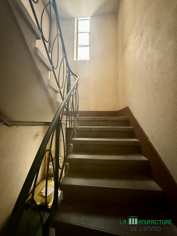 Immeuble - 129 m² - 6 pièces