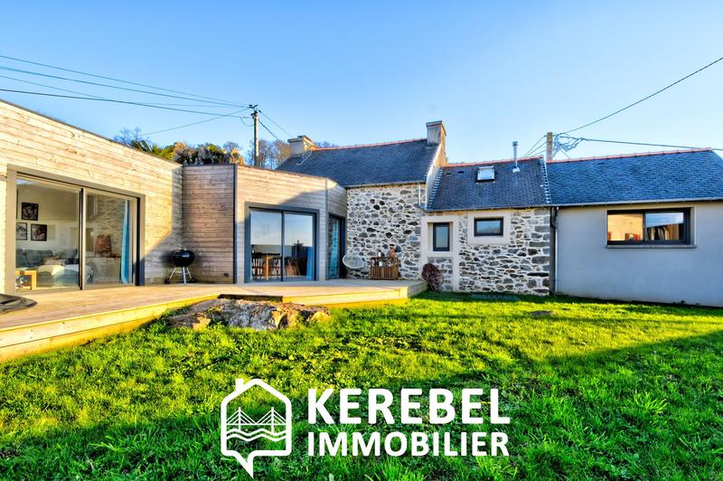 Maison - 99 m² - 5 pièces