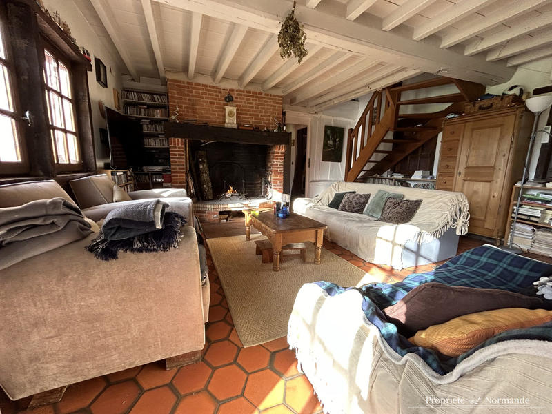 Maison - 206 m² - 9 pièces