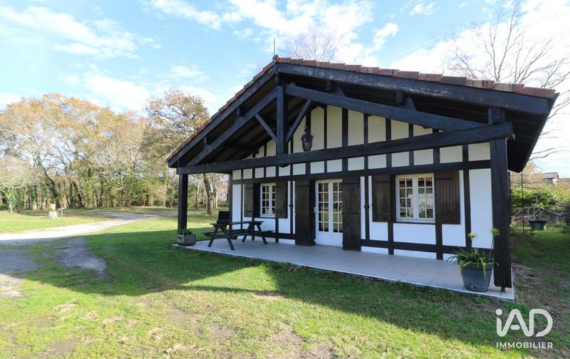 Maison - 430 m² - 15 pièces