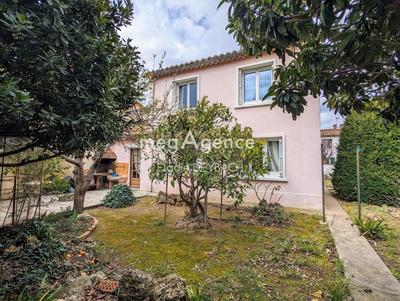 Maison - 97 m² - 5 pièces