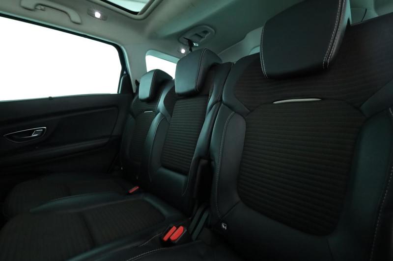 Renault Grand Scénic 1.5 dCi Hybrid Assist Intens 7pl 110 ch