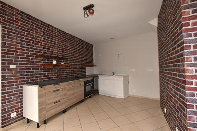 Maison - 75 m² - 5 pièces