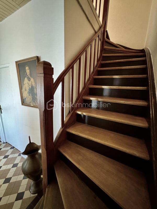 Maison de ville - 168 m² - 7 pièces