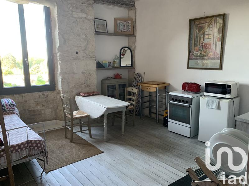 Maison de village - 211 m² - 7 pièces