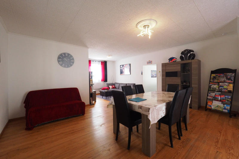 Propriété - 350 m² - 11 pièces