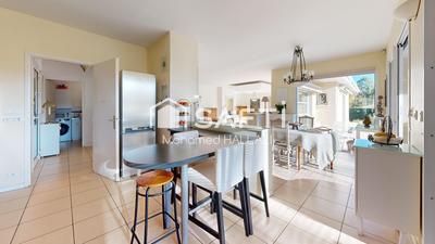 Villa - 200 m² - 5 pièces