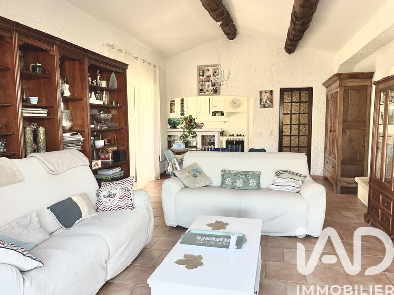 Maison - 188 m² - 9 pièces