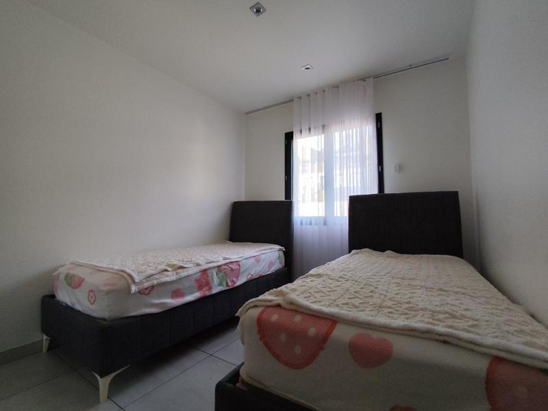 Maison - 112 m² - 5 pièces