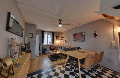 Maison - 95 m² - 5 pièces